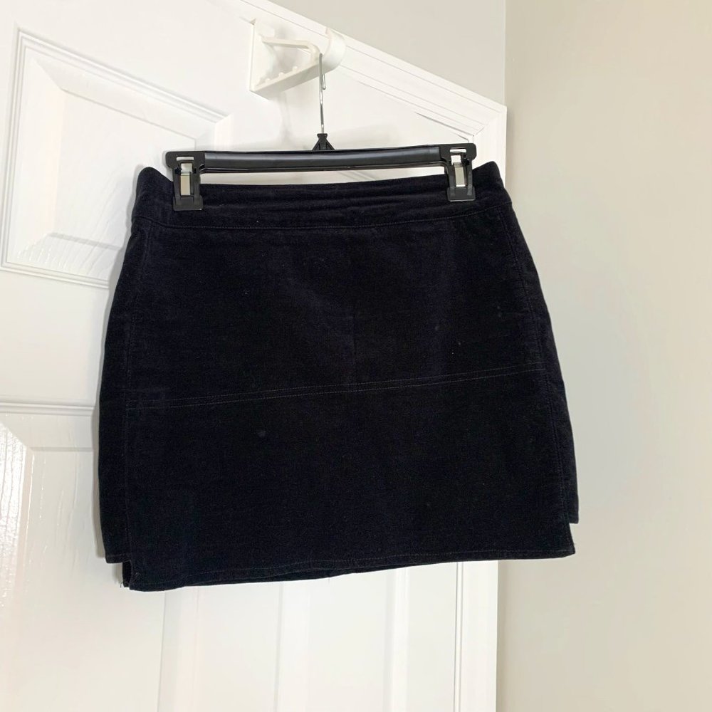 Forever 21 Black Velvet Mini Skirt